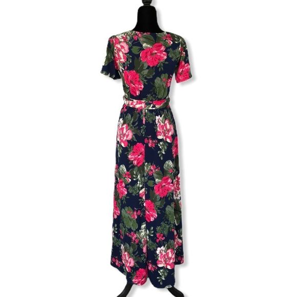 Kiki LaRue Dealmaker Dress in Navy/Fuchsia Floral NWT size Small - Picture 10 of 13